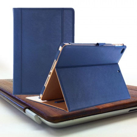 iPad Cover & Magnifying Glass