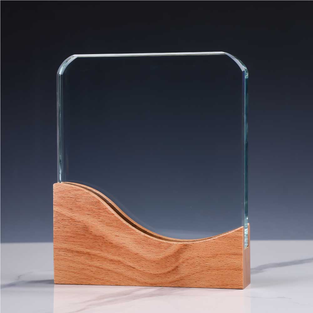 38623 - Crystal-Award-with-Wooden-Base-CR-56-02