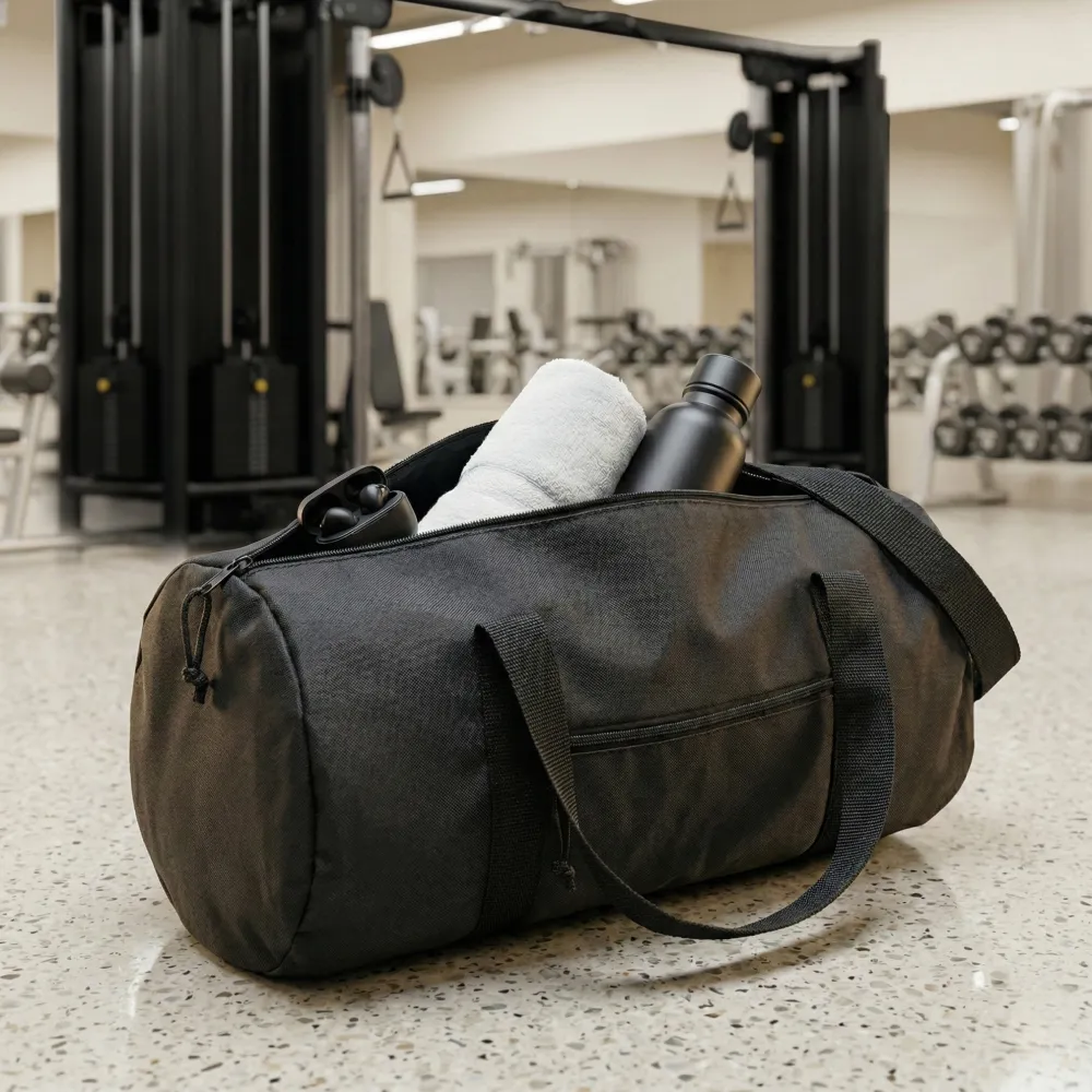 Duffle Gym Bags in Black with Zipper Closure