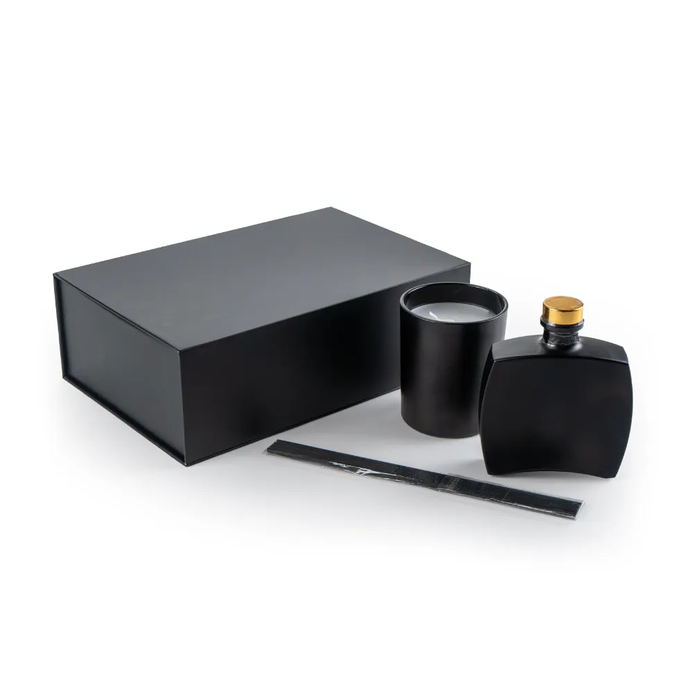 Exclusive Collection Giftset Aroma Diffuser and Scented Candle