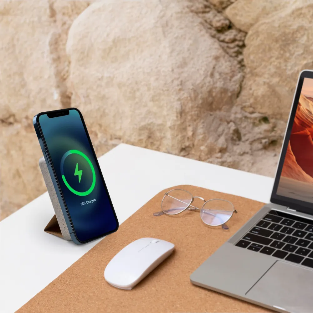 Cork MagSafe Wireless Powerbank with Foldable Stand, 15W, 10000 mAh