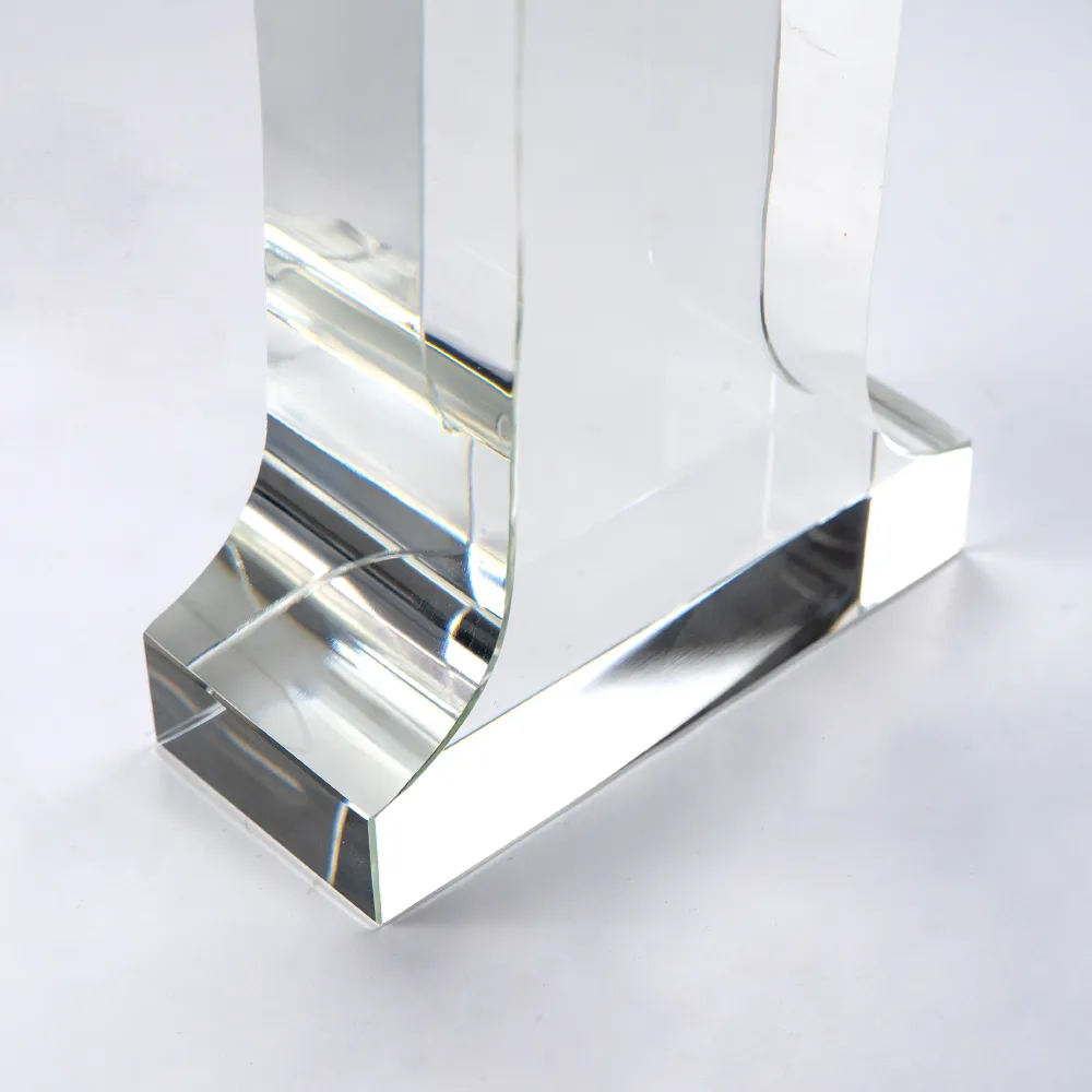 Crystal Glass Trophy in Number One Shape with Gold Lock Closure Box