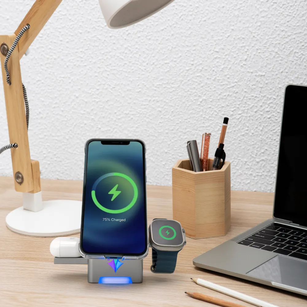 3-in-1 Rotating Wireless Charging Station 15W Fast Charging
