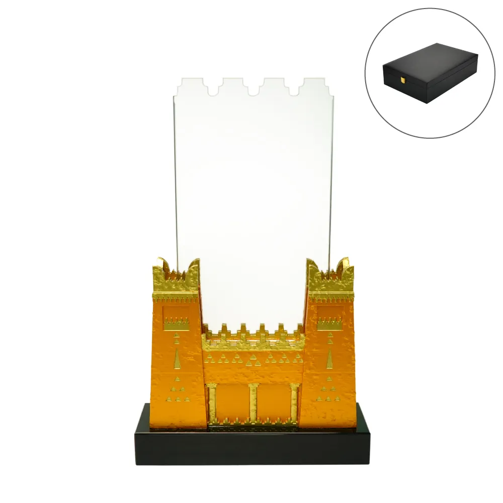 49148 - Castle-Design-Crystal-Award-CR-30-Main