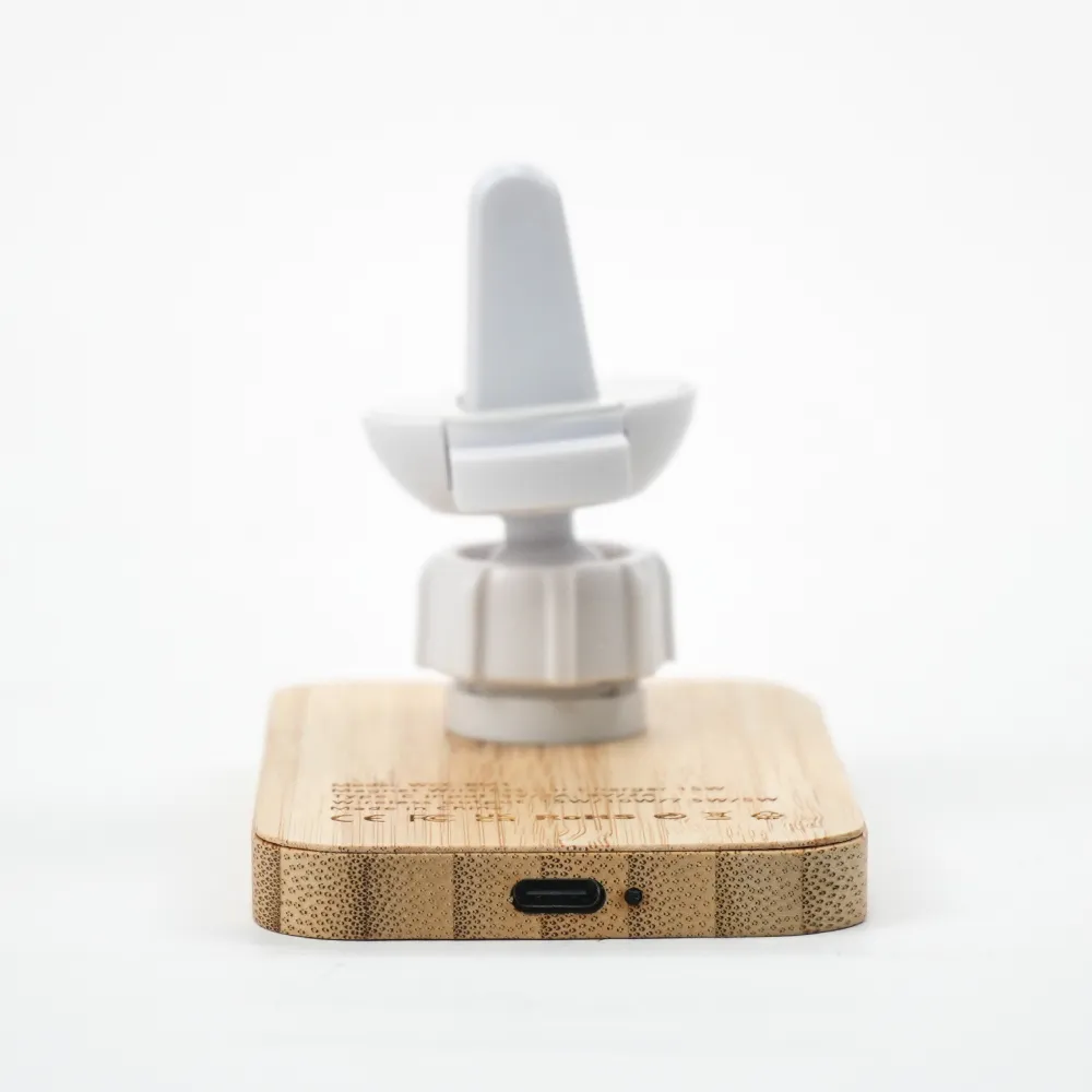 49096 - Bamboo-Wireless-Car-Charger-WCC-BM4-Type-C