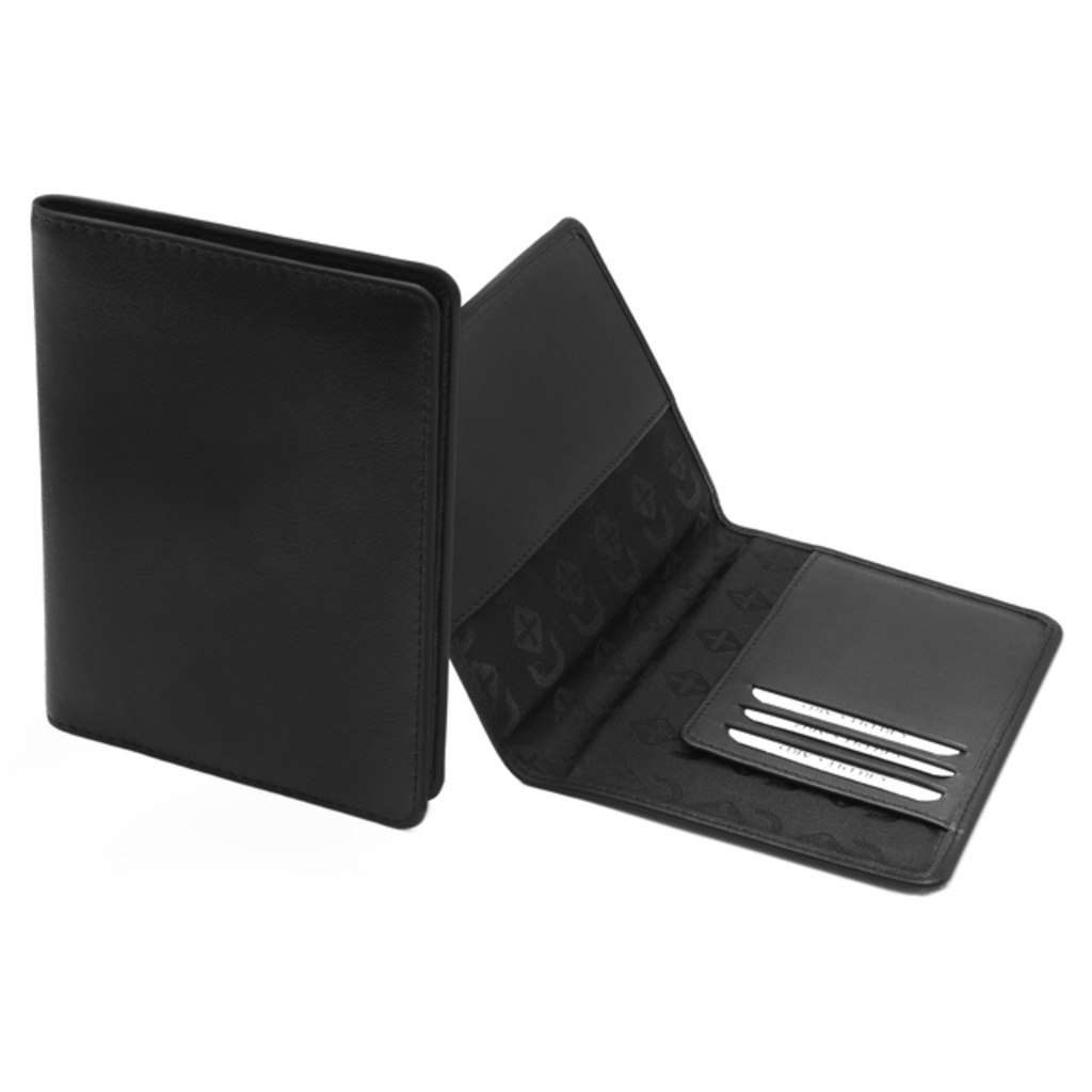 CHASE PLUS Passport Case - Premio