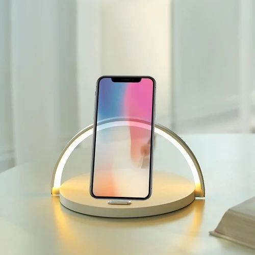 Wireless charger with Desk Lamp 