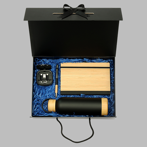 [GS23418024] Combination Gift Set -A5 Notebook , Water Bottle, Multi Cable .Metal Pen